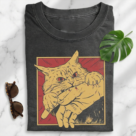 Vintage Cat Bite T-shirt