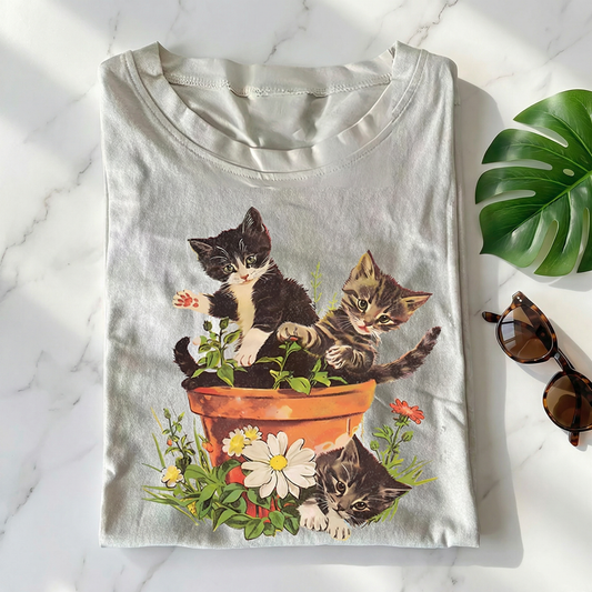 Vintage 90s Cottagecore Cat T-shirt